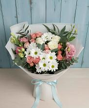 Букет цветов из:  Розы, Лизиантусы и Хризантемы #REPLACE_PRED# Верхние Серги