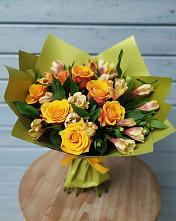 Букет цветов из:  Альстромерии и Розы в Верхние Серги