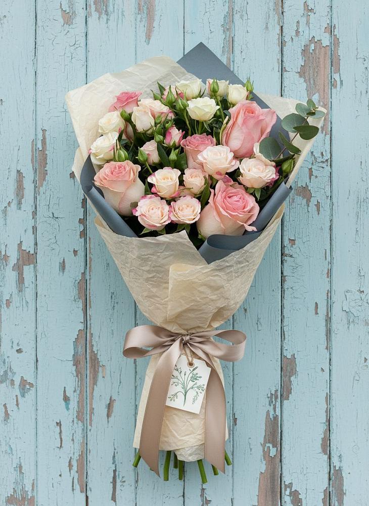 Букет цветов из: Розы в Верхние Серги