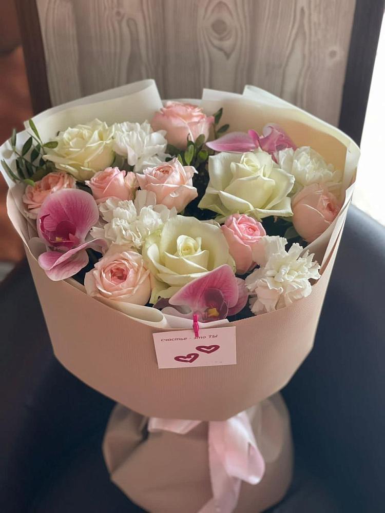 Букет цветов из: Орхидеи, Розы и Гвоздики в Верхние Серги