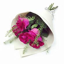 Букет цветов из:  Розы в Верхние Серги