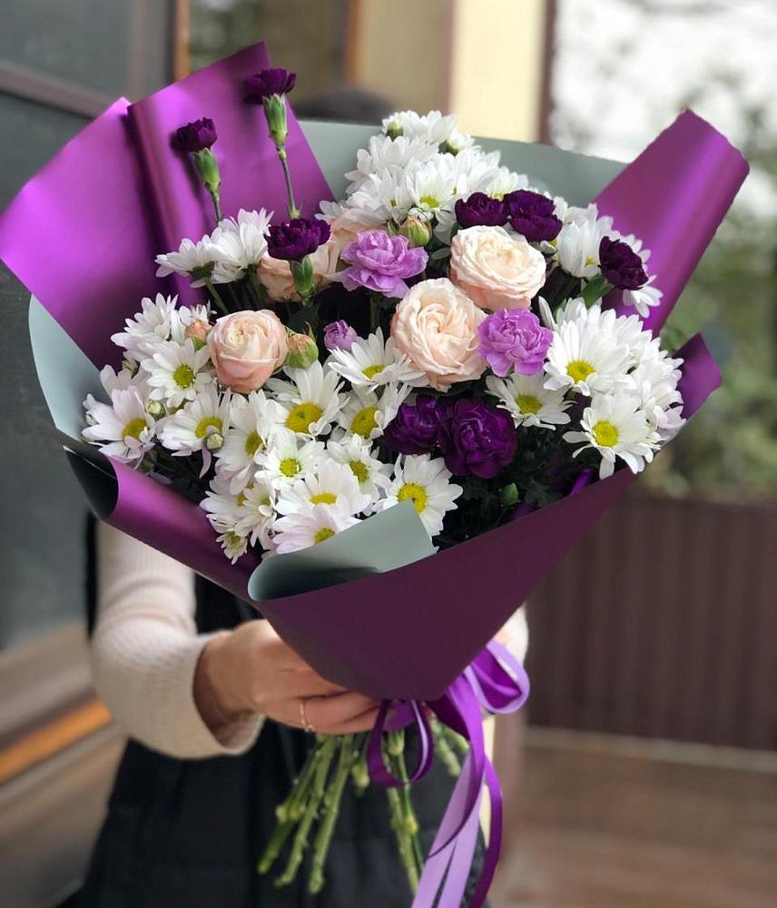 Букет цветов из: Хризантемы, Гвоздики и Розы в Верхние Серги