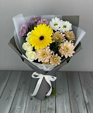 Букет цветов из:  Розы, Герберы и Хризантемы в Верхние Серги
