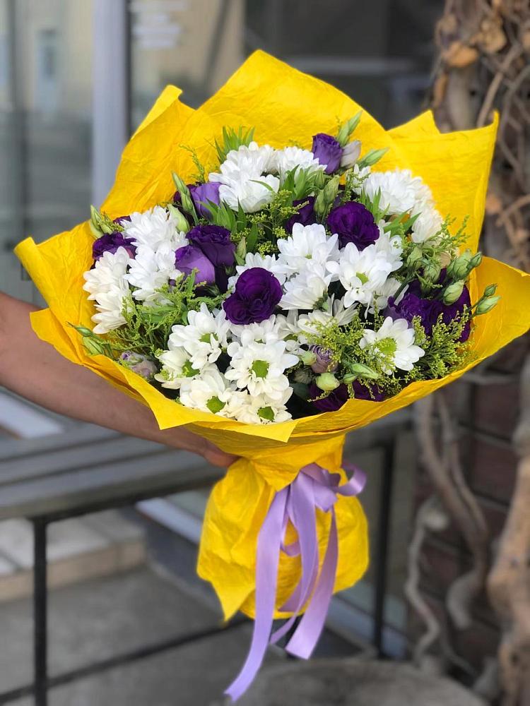 Букет цветов из: Ирисы, Хризантемы и Ромашки в Верхние Серги