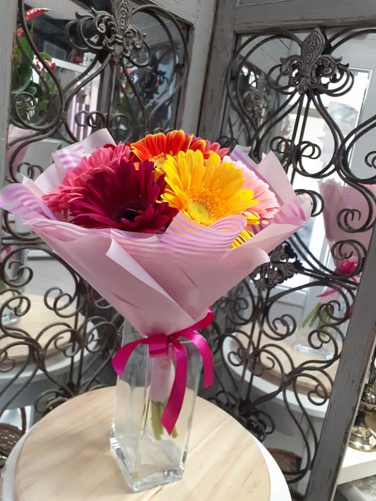 Букет цветов из: Герберы в Верхние Серги