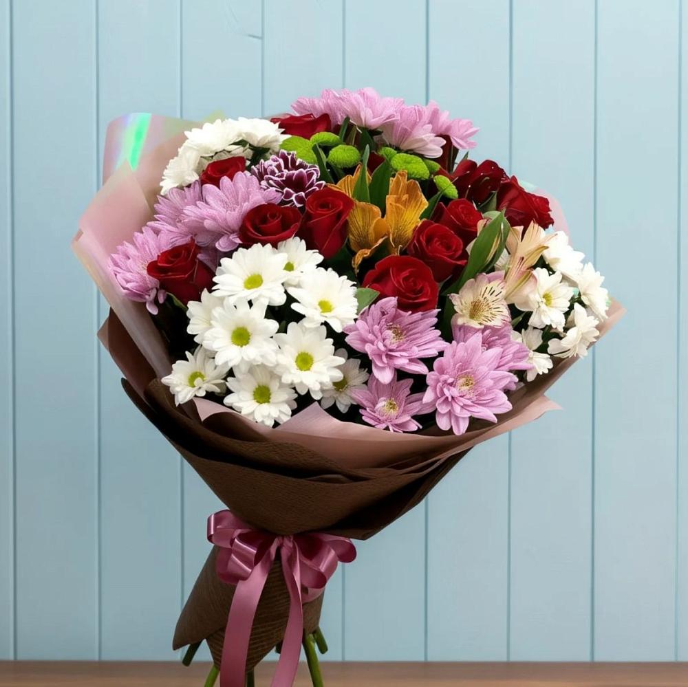 Букет цветов из: Розы, Хризантемы и Альстромерии в Верхние Серги