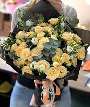 Букет цветов из:  Розы и Лизиантусы #REPLACE_PRED# Верхние Серги