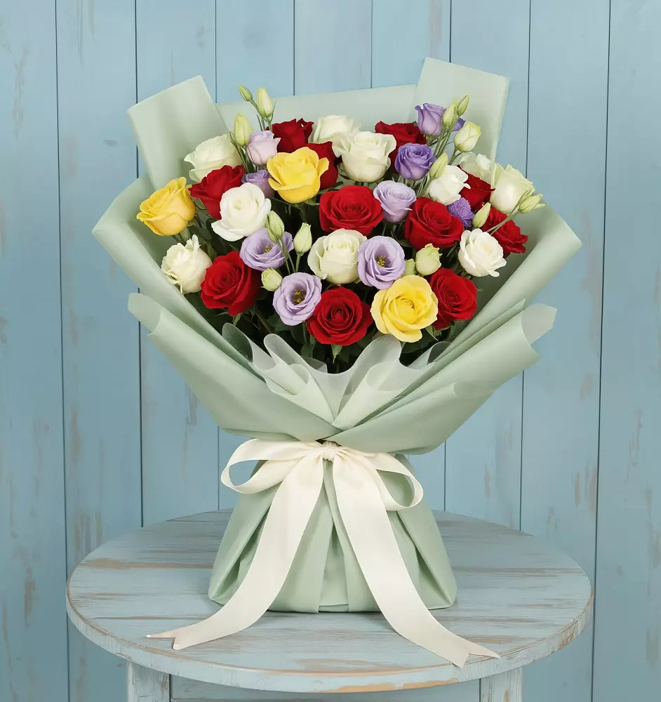 Букет цветов из: Розы в Верхние Серги